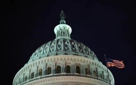 Grupa američkih senatora preti pooštravanjem sankcija protiv Rusije