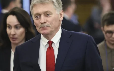 Peskov odbacio nagađanja: „Pregovori Rusije i SAD traju – ne očekujte brz mir“