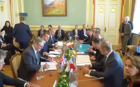 🕊️ Medvedev ismejao „mirovne planove“ Zelenskog i evropske lidere u Kijevu