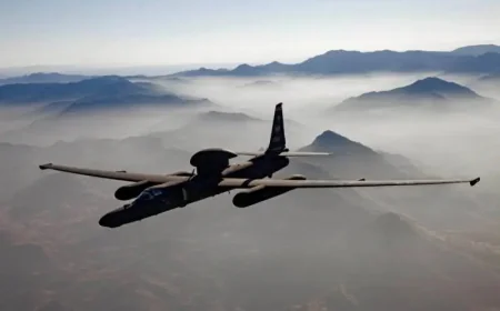 🇺🇸 Američki špijunski avion U-2S "Dragon Lady" kružio iznad Crnog mora tokom napada na Krimski most