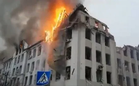 🇷🇺 Masovni udari na Harkov: Rusi uništili stotine ukrajinskih vojnika i plaćenika 💥