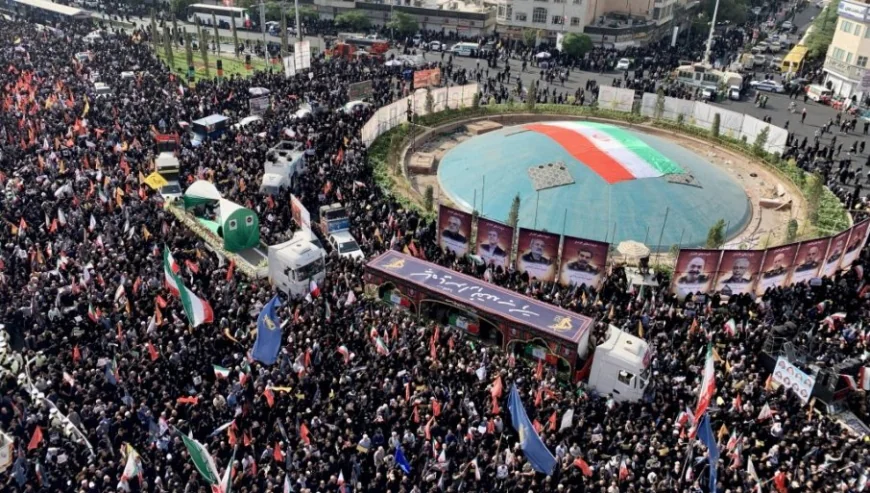 🇮🇷 Masovne sahrane u Teheranu: Iran se oprašta od stradalih u sukobu sa Izraelom