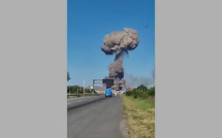 💥 Masivna eksplozija u Žitomiru: dim visok kao 20 spratova!