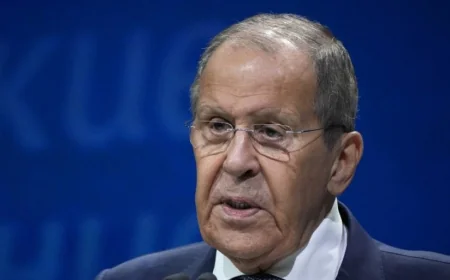 🌍 Lavrov zagonetno citirao Trampa: "Očekujte velika iznenađenja!"