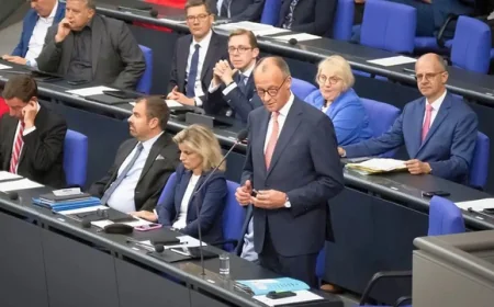 🇩🇪💥 Nemački kancelar poručio Trampu: „Primoraj Putina na prekid vatre i pregovore sa Zelenskim!“