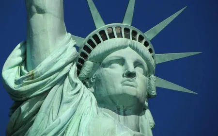 Američki ekonomista: SAD još uvek maštaju o „rasparčavanju“ Rusije 🇺🇸⚡🇷🇺