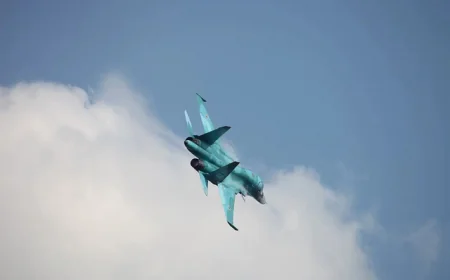 💥 Efektni snimci ruskih FAB bombi sa UMPK u Hersonskoj oblasti