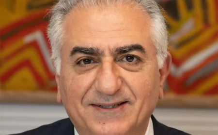 Sin svrgnutog šaha: „Spreman sam da se vratim u Iran što pre“ 🇮🇷
