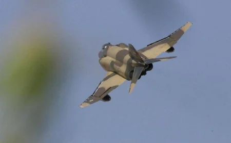 🚨 Iranski borbeni avioni bombardovali američke baze u regionu Persijskog zaliva, tvrdi Teheran