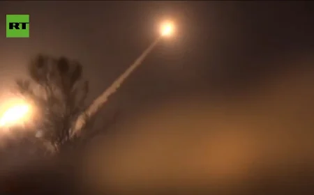 ESKALACIJA BEZ PRESEDANA: Iran lansirao balističke rakete „Kheibar“ na baze SAD i Izraela!