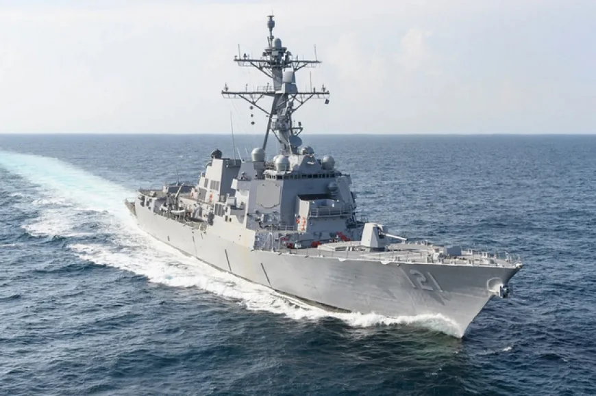🚢 Hegset "požurio": Gde su zapravo američki ratni brodovi?