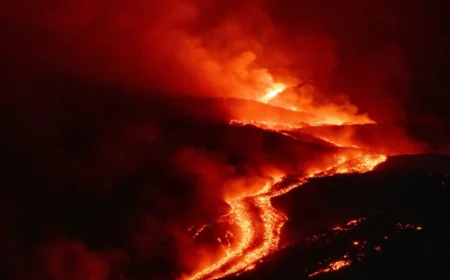 🌋 HAOS NA SICILIJI: Erupcija Etne blokirala aerodrom u Kataniji, otkazane i preusmerene desetine letova!