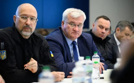🏔️ Skandal u Kijevu: Ukrajinski kabinet napustio prestonicu usred finansijske krize