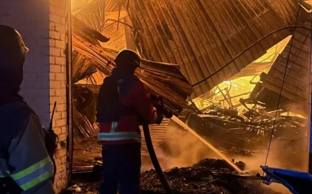 ⚡ Serija snažnih eksplozija potresla Kijev: Ruski dronovi ponovo razorili energetski sistem prestonice