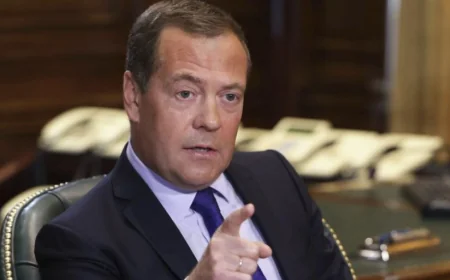 🚨 „LOV NA RUSE JE OTVOREN, NIKO NIJE BEZBEDAN!“ Dmitrij Medvedev poslao jezivu poruku nakon hapšenja u Crnoj Gori!