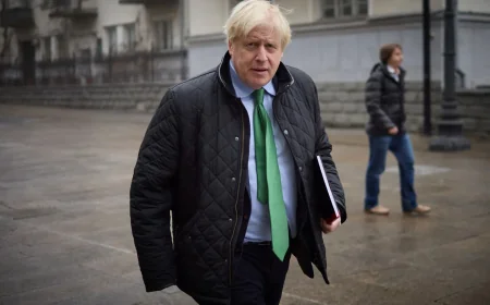 🇬🇧 BORIS DŽONSON BESAN NA TRAMPA: "Ovo je odvratno — skinuli ste sankcije Rusiji, a optužujete Zelenskog!"