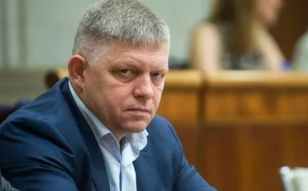 🇪🇺 ROBER FICO OŠTRO PO EVROPSKOJ UNIJI: "Kupovaćemo skupe 'američke' naftne derivate koji su u stvari ruski!"
