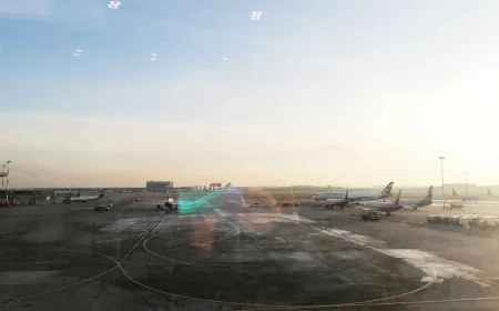 🛑 HAOS U VAZDUŠNOM SAOBRAĆAJU: Zatvorena sva četiri aerodroma u Moskvi — PVO oborio stotine ukrajinskih dronova!