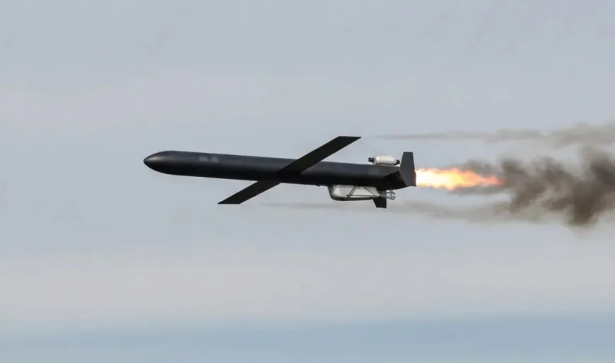🇷🇺 Srušen iznad Kijeva, reaktivni „Geran-5“ završila direktno na akademiji SBU!