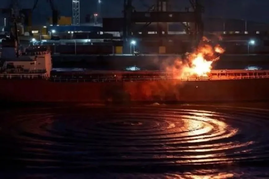 🚢 ŽESTOK NOĆNI UDAR NA CRNOM MORU: Presečene morske rute snabdevanja za ukrajinsku vojsku u Odesi!
