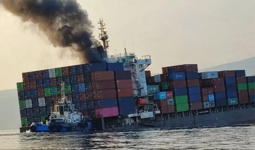 🚢 DRAMA U ORMUZU: Potonuo teretni brod koji nije uskladio rutu sa Teheranom!